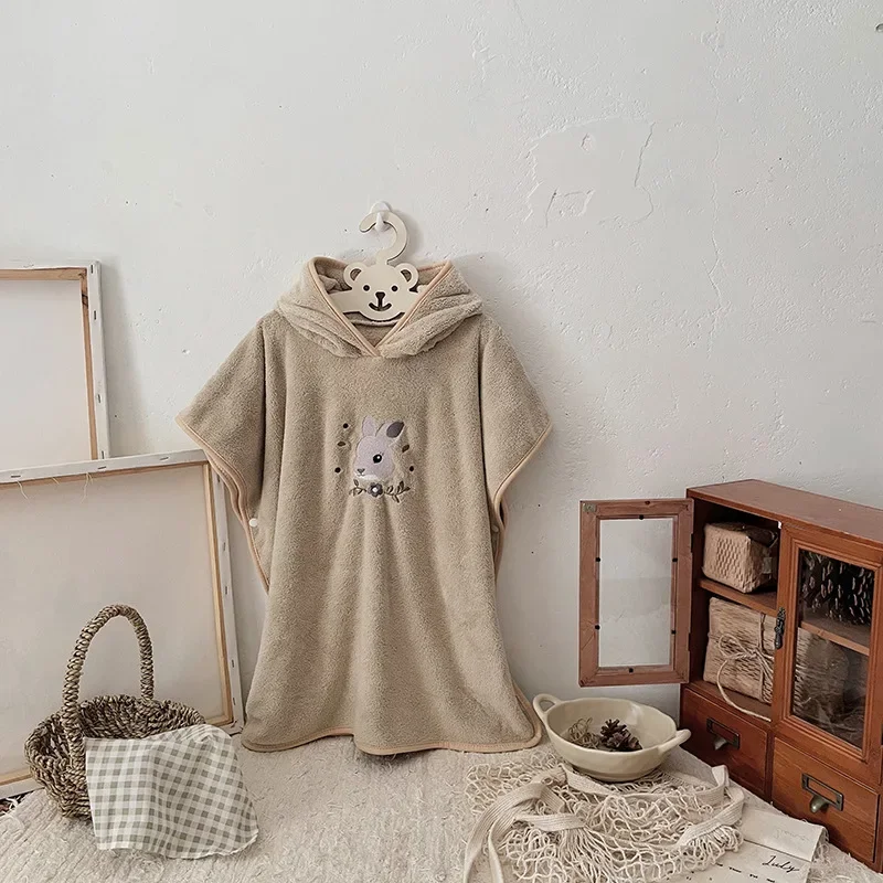 MILANCEL toalla de baño con capucha infantil bordada Coral