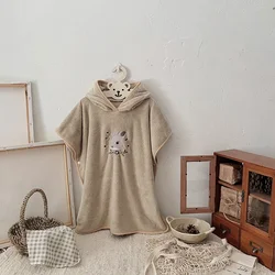 MILANCEL toalla de baño con capucha infantil bordada Coral