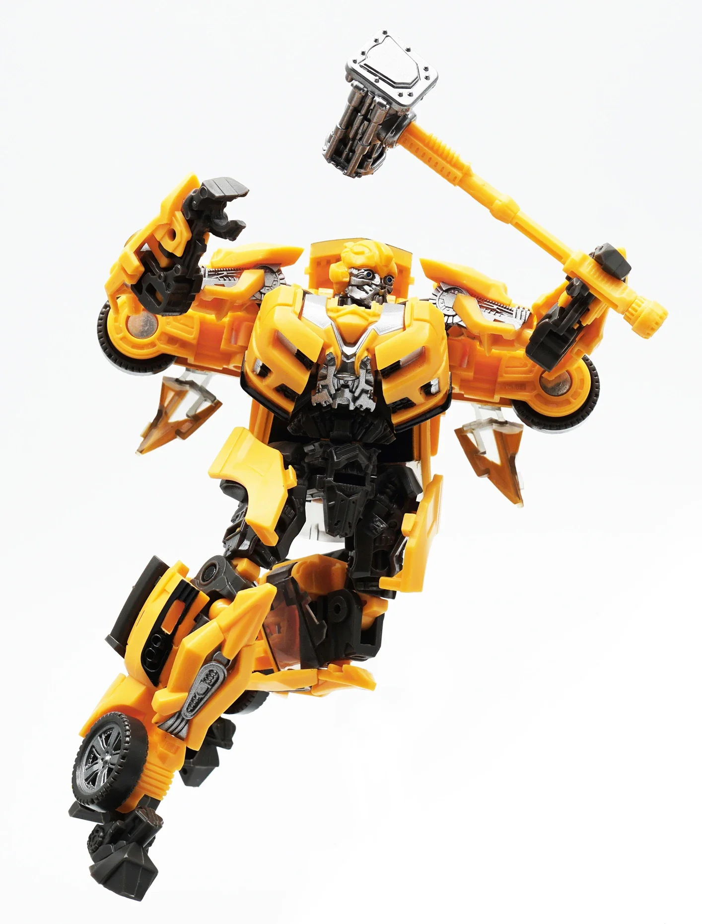 Robot en modo coche listo para jugar