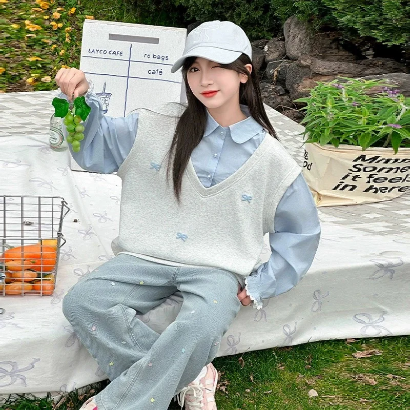 Sudadera con pajarita para niña – Estilo primaveral - imagen 2