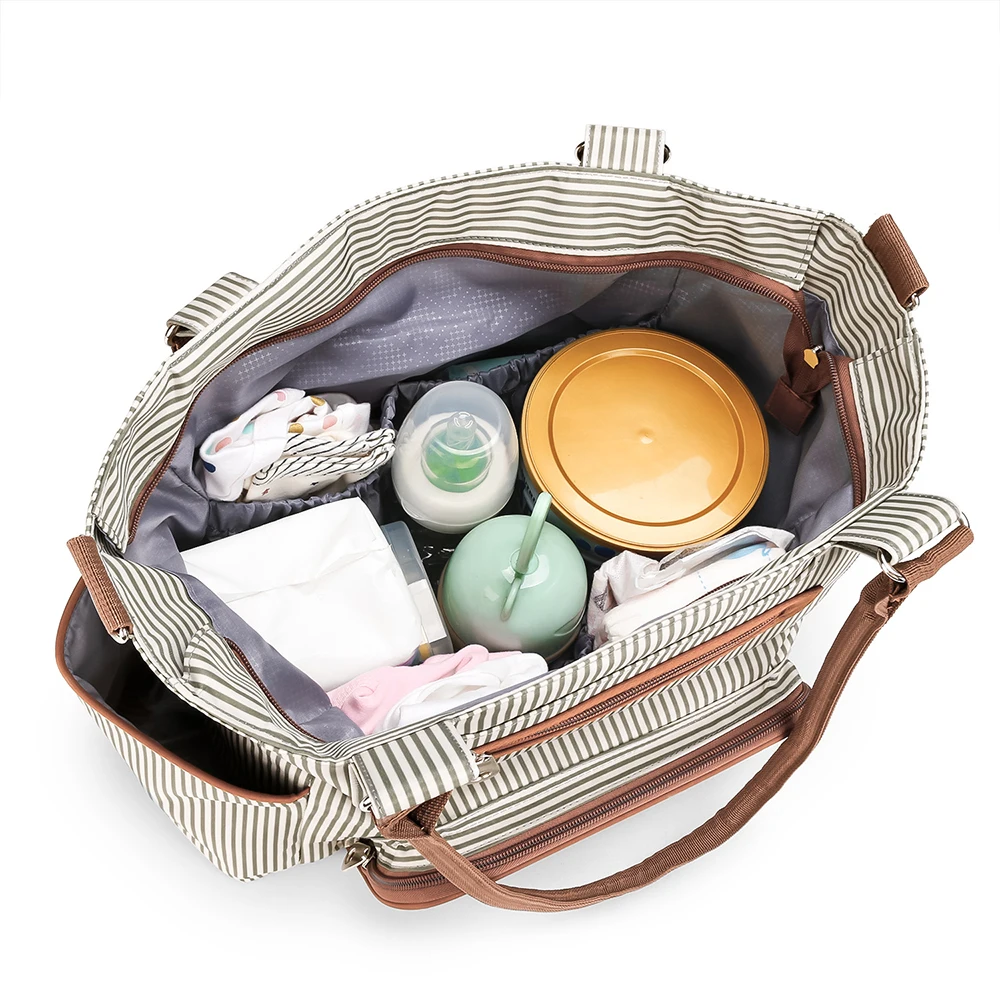 Bolsa de pañales a rayas beige con accesorios a juego y bolsillos - imagen 5