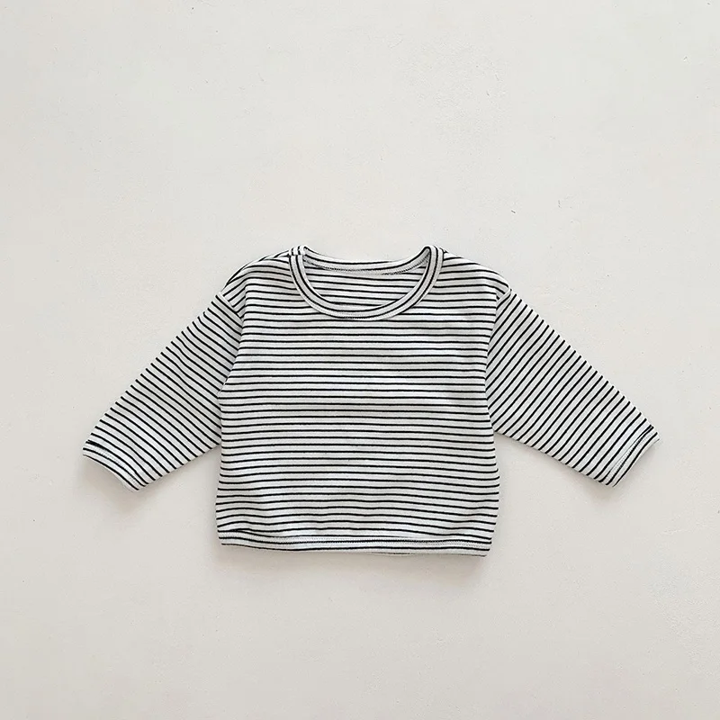 Conjunto verano bebé: peto vaquero con camiseta a rayas - imagen 3