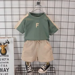 Conjunto veraniego para niñas: camiseta y shorts de algodón