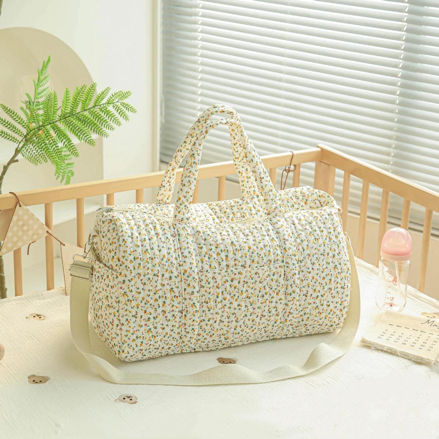 Bolso de mamá grande con estampado floral para pañales y viaje - imagen 4