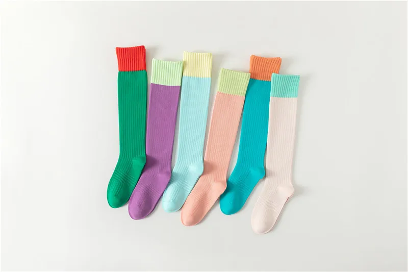 Calcetines de presión deportivos a juego para niña
