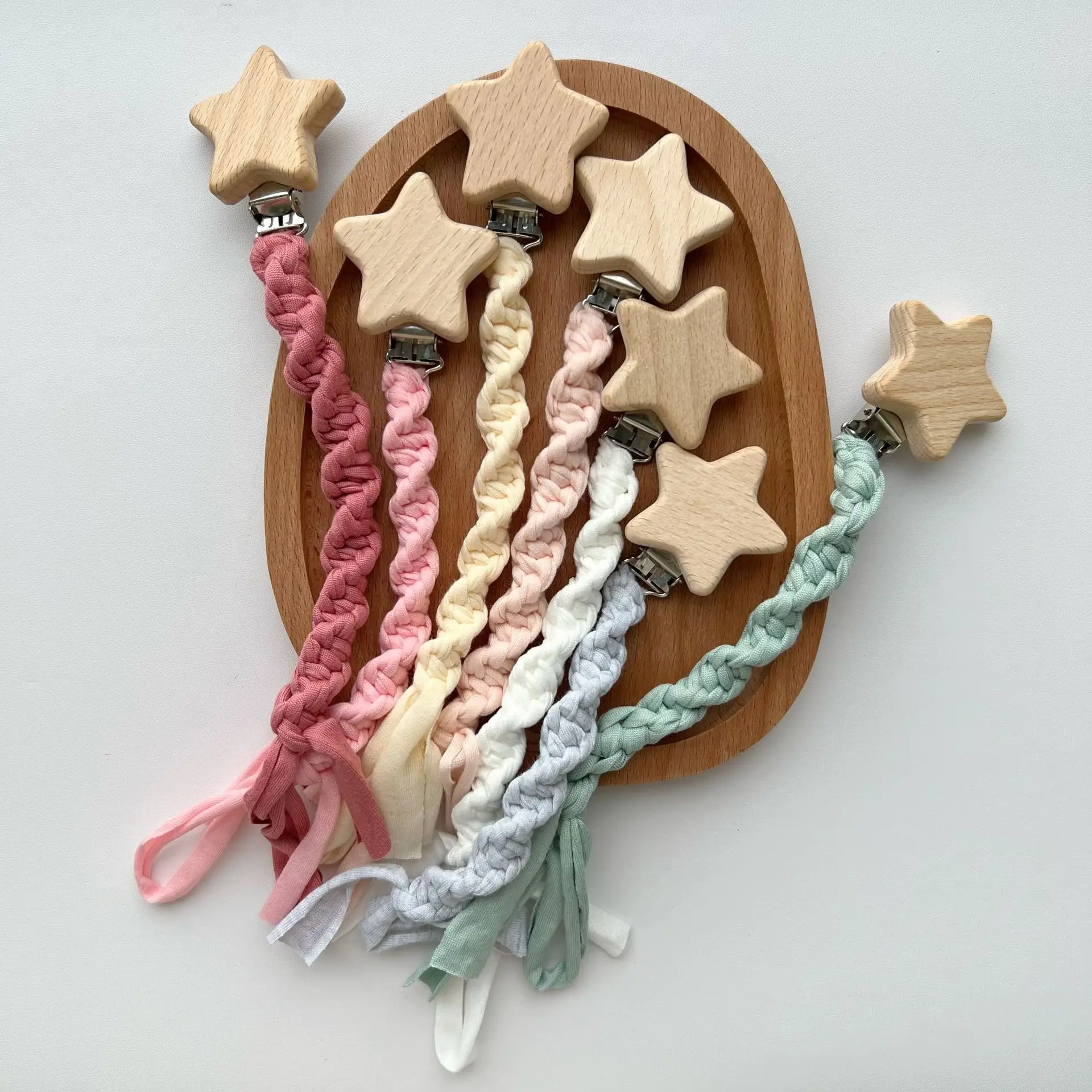 Clip chupete bebé con estrella de madera – Cadena elástica anticaídas