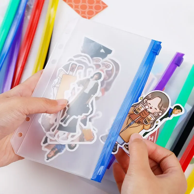 Carpeta organizadora infantil de plástico con cremallera – Tamaño A5 - imagen 3