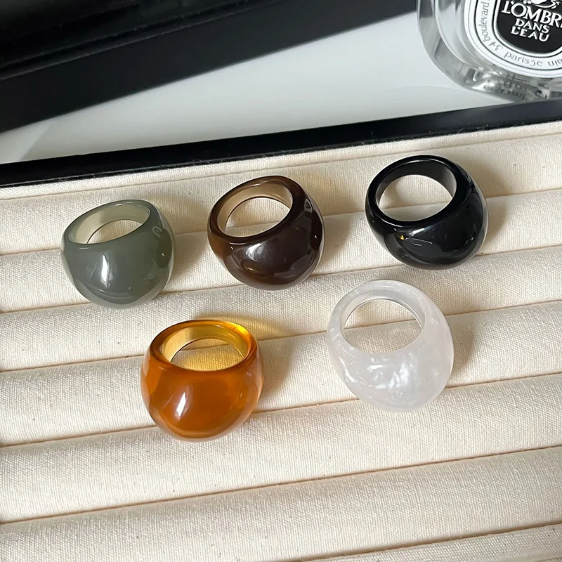 Anillo de resina transparente para niña – Estilo retro - imagen 4