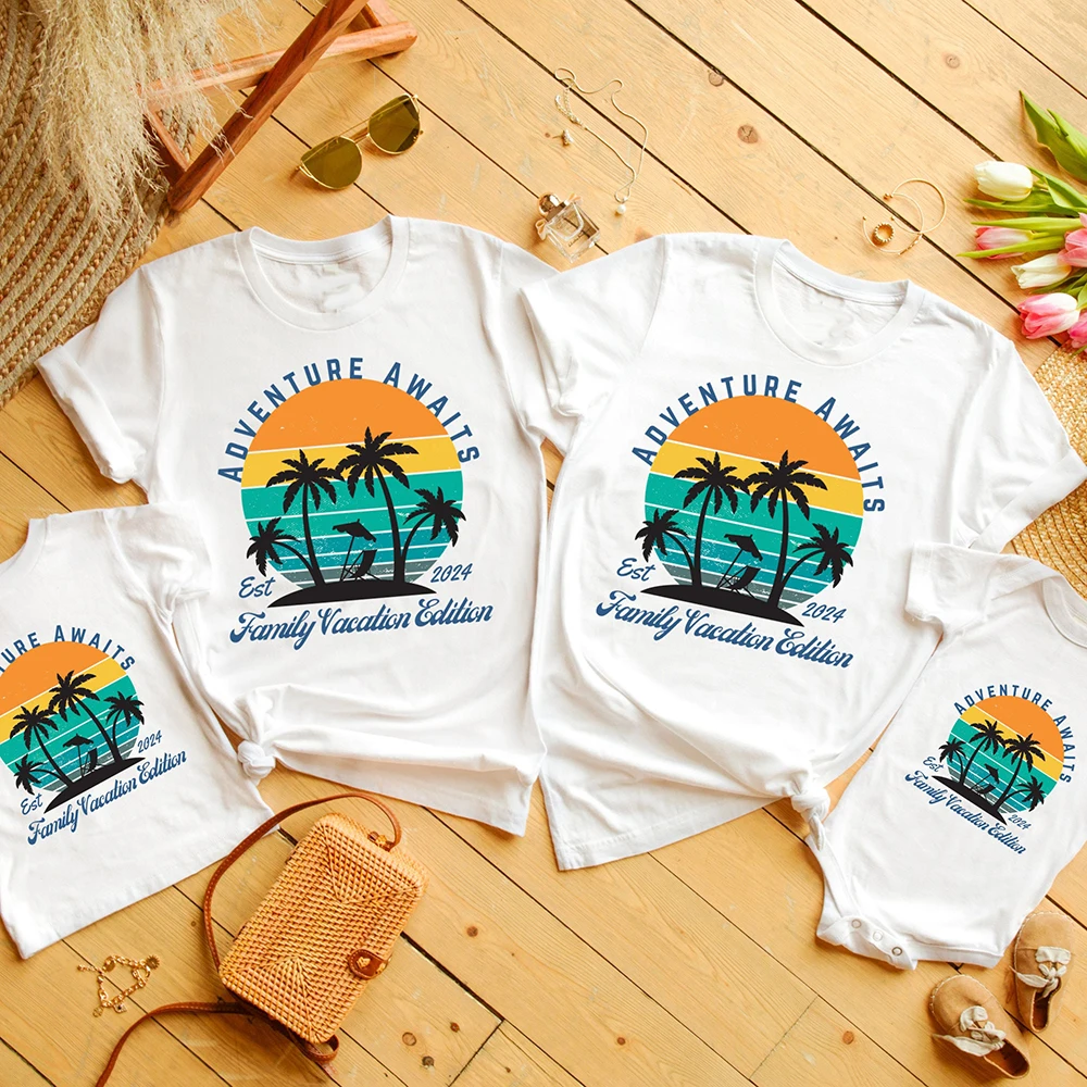 Conjunto familia a juego bebé Adventure Awaits 2024 - imagen 3