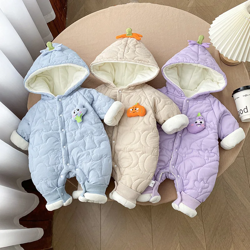 Pelele de peluche suave con capucha para bebé