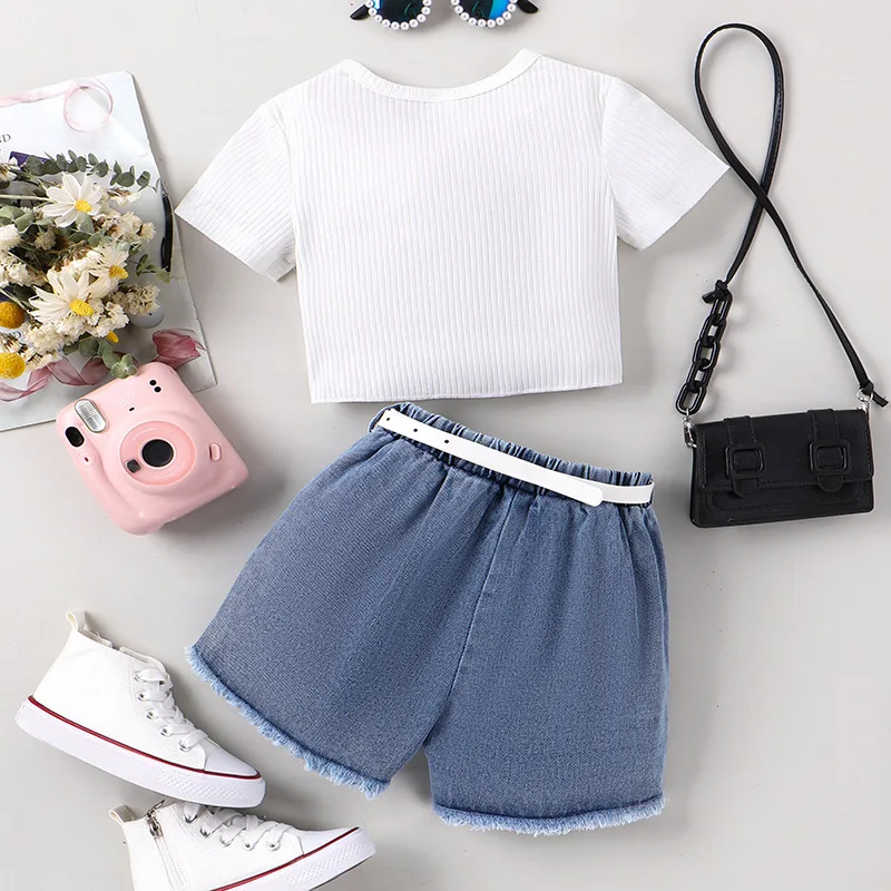 Conjunto Boutique niña – Top algodón con mariposas y shorts denim - imagen 5