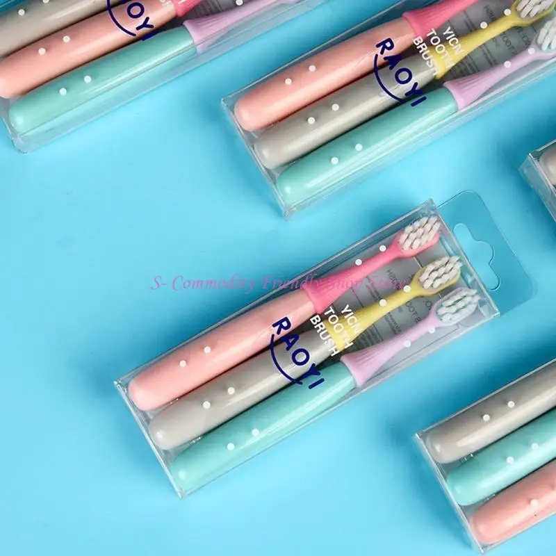 Cepillos de dientes infantiles suaves con dibujos de setas