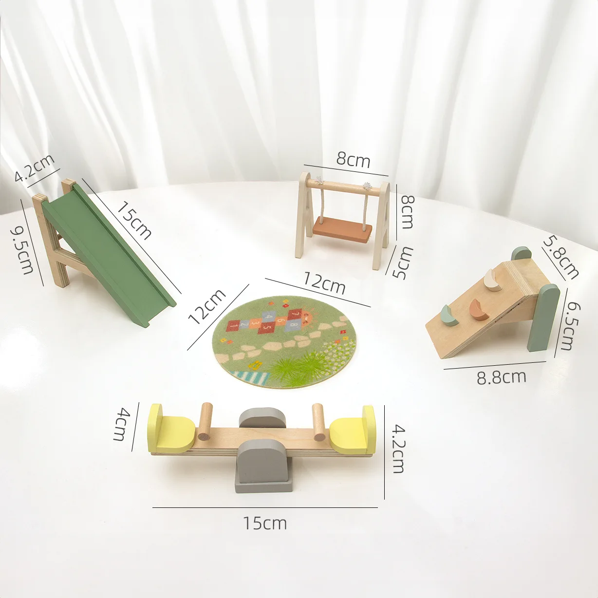 Sofá cama en miniatura para casa de muñecas, accesorio de juego - imagen 3