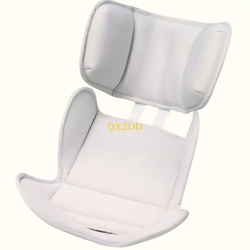 Forro QX2D colocado en cochecito fofoo mostrando el diseño ergonómico