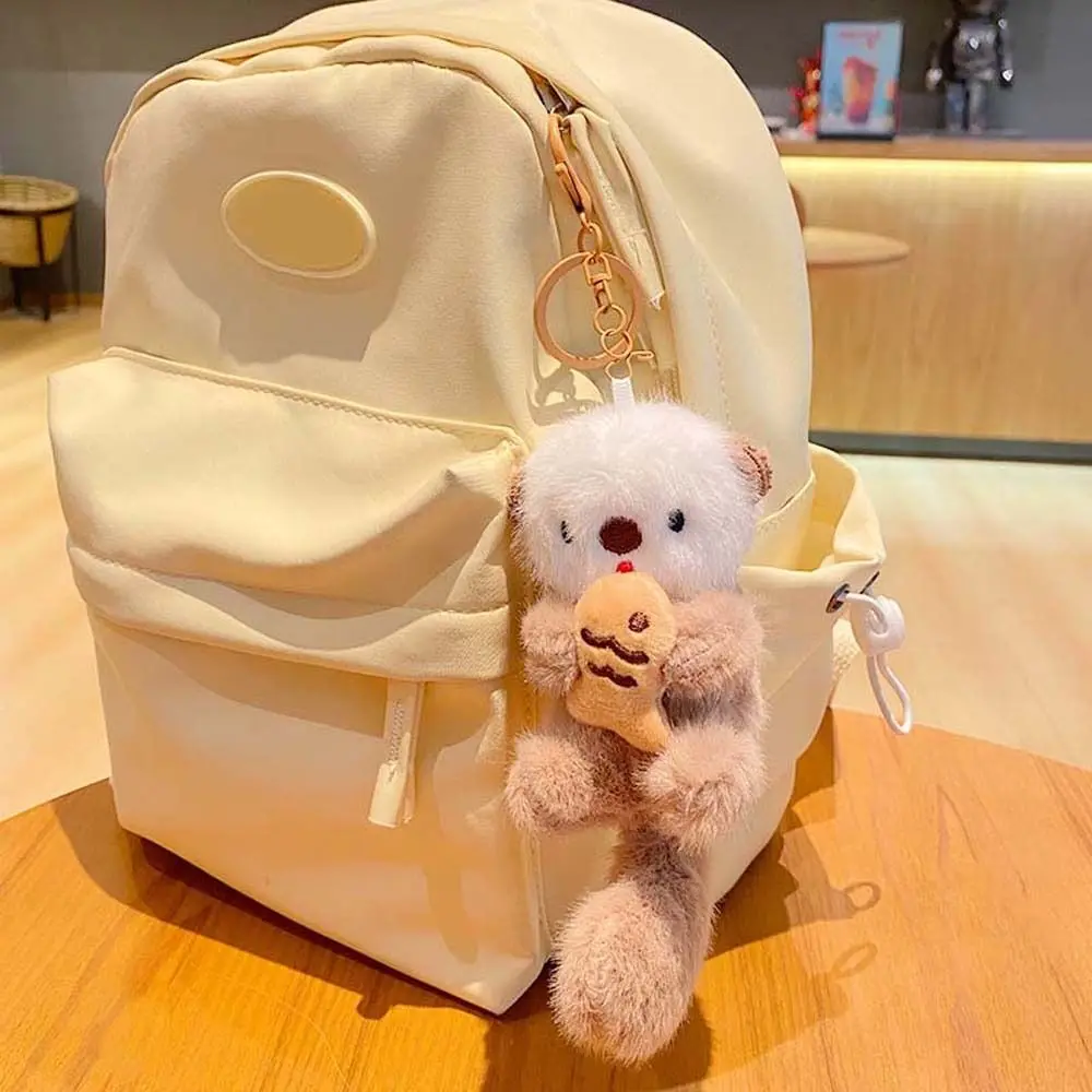 Llavero peluche nutria colgante con forma de pez - imagen 3