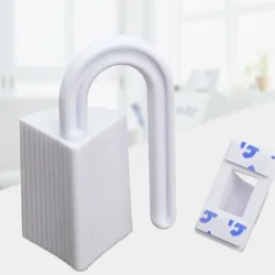 Cerradura de seguridad para puertas infantiles con protección