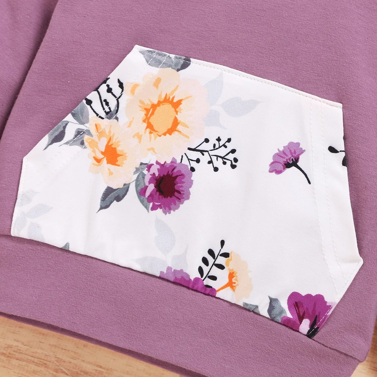 Conjunto floral manga larga con capucha para bebé niña - imagen 3