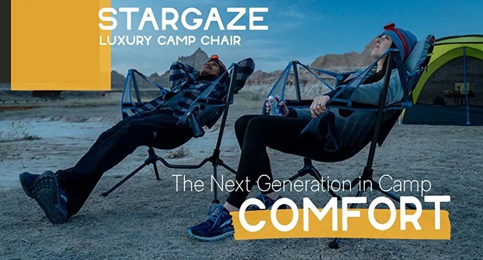 Silla de campamento reclinable Stargaze en uso