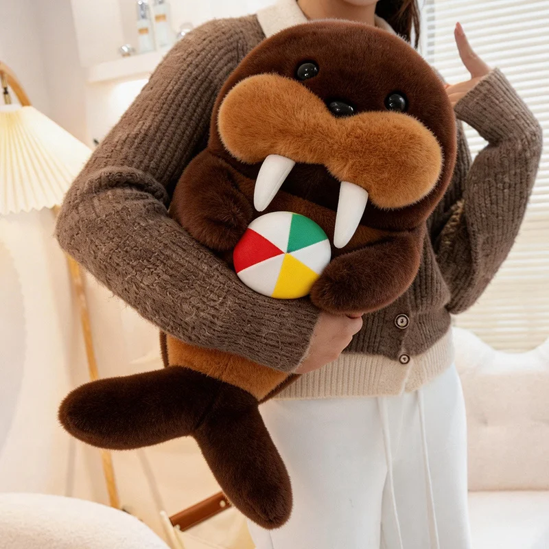 Almohada peluche en diferentes vistas