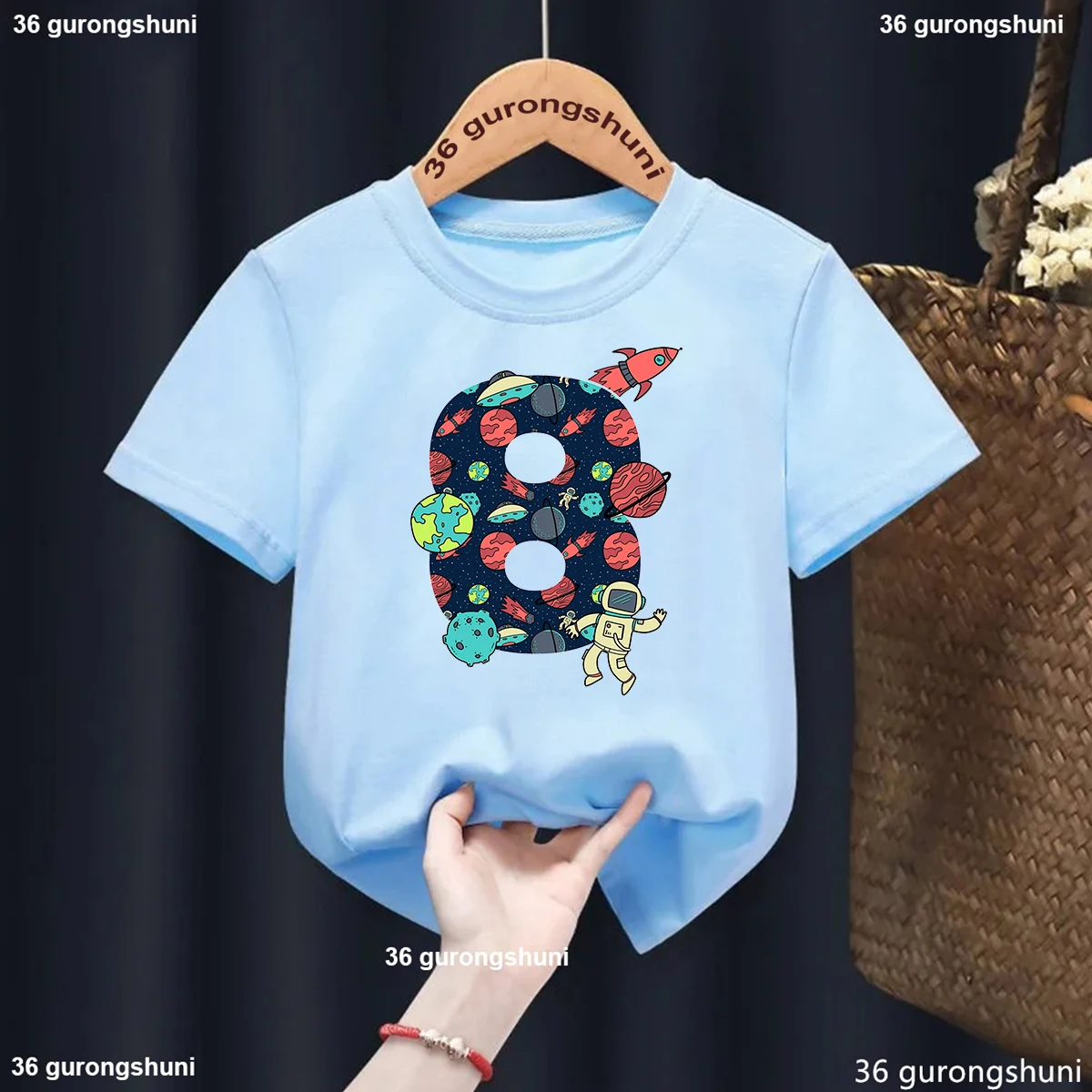 Camiseta infantil de astronautas y espacios para verano - imagen 2