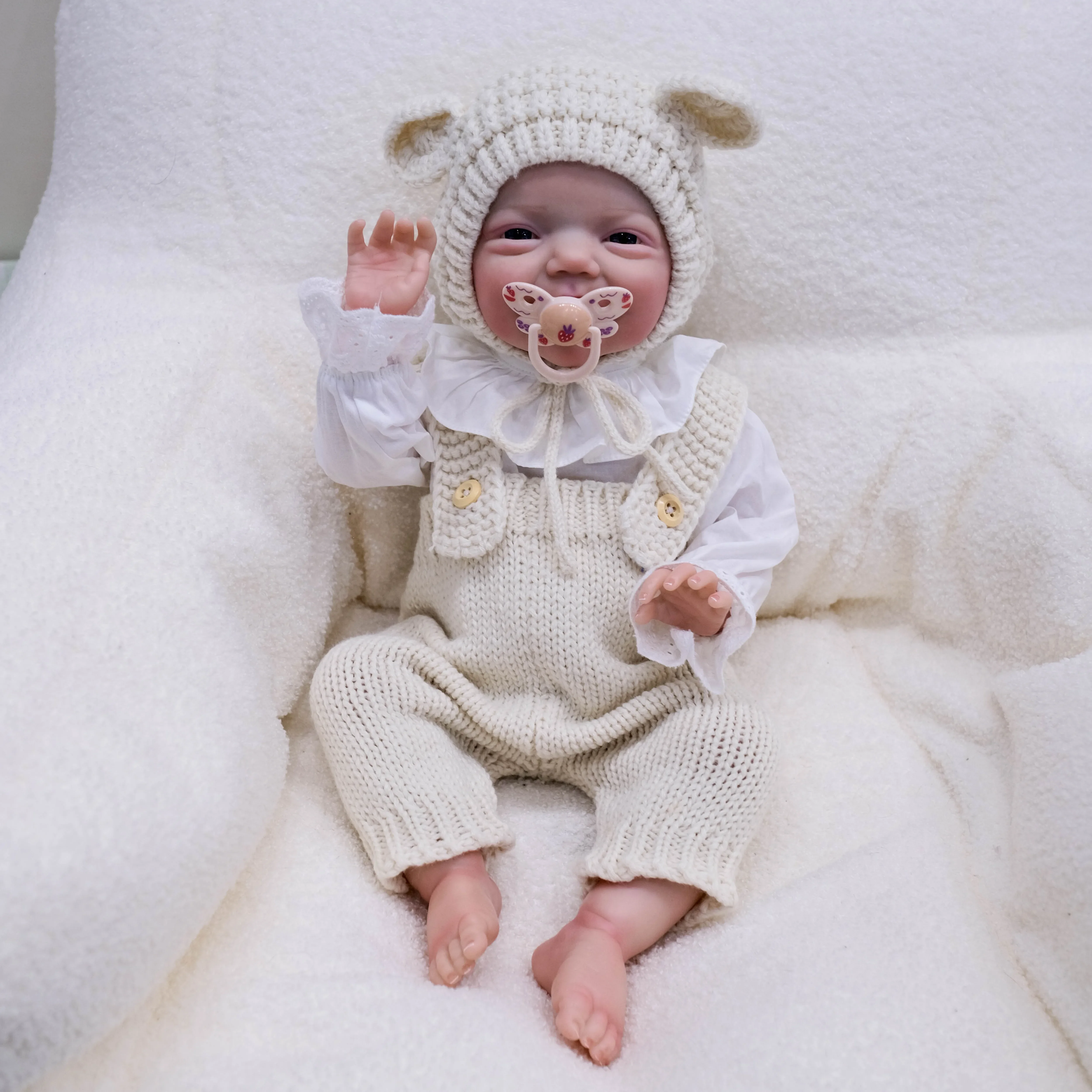NPK Muñeca reborn realista de vinilo-silicona para niña recién nacida - imagen 5