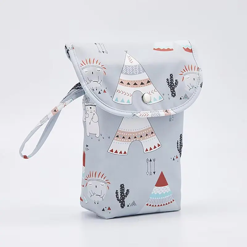 Bolsa de pañales impermeable portátil con bolsillo para cochecito - imagen 4