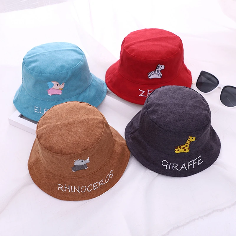 Gorra infantil bordada con animalitos – Protección solar verano - imagen 4