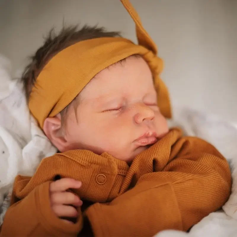 Bebe Loulou muñeca reborn dormida realista hecha a mano para bebés - imagen 3