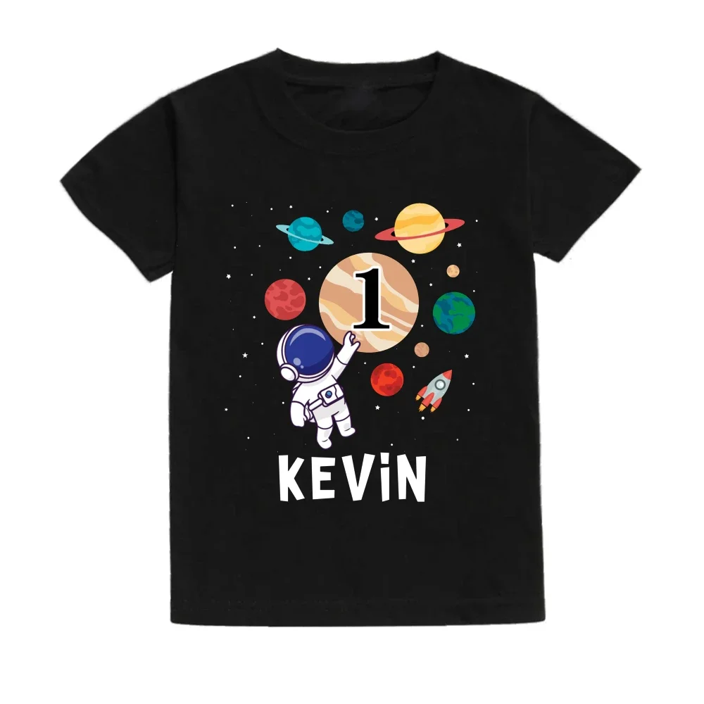 Camiseta personalizada de cumpleaños con astronauta para niño y niña - imagen 4