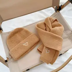 Conjunto de gorro y bufanda de invierno para bebé con orejeras