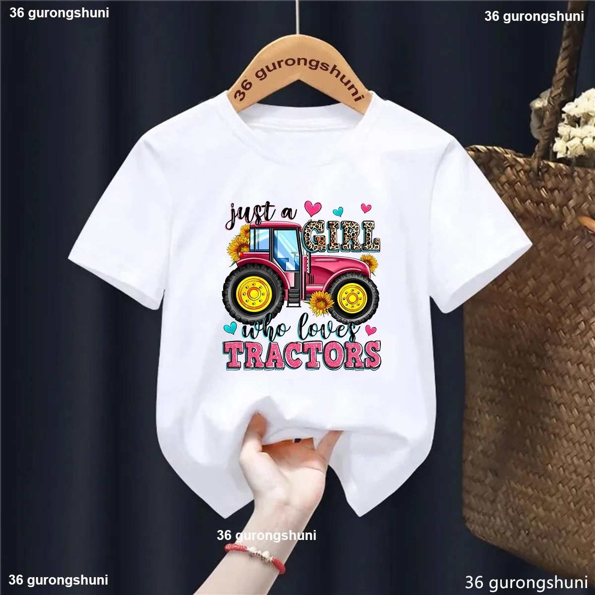 Camiseta corta niña con estampado tractor y flores leopardo - imagen 2