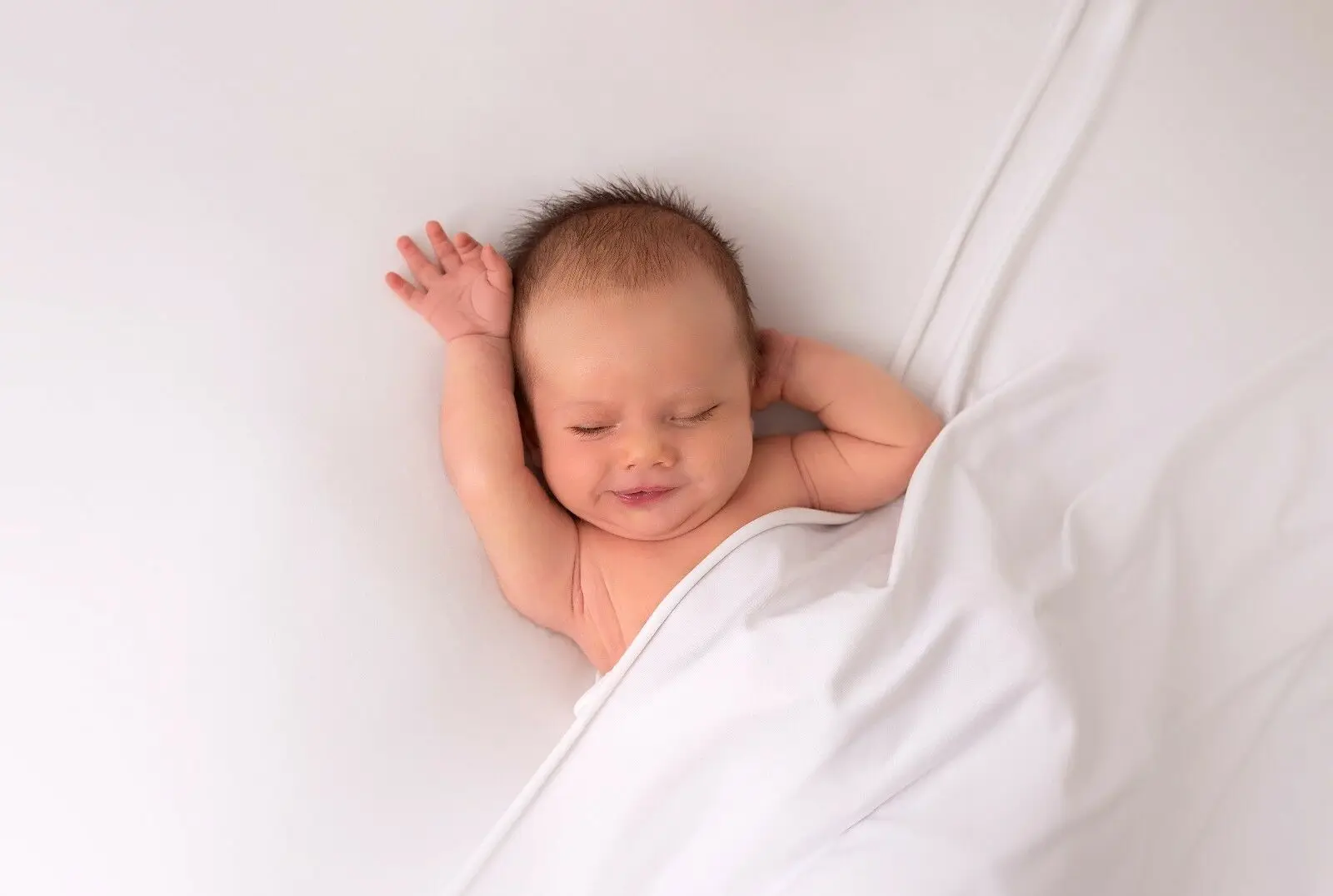 Almohada de posado para recién nacidos – estudio y fotografía - imagen 4