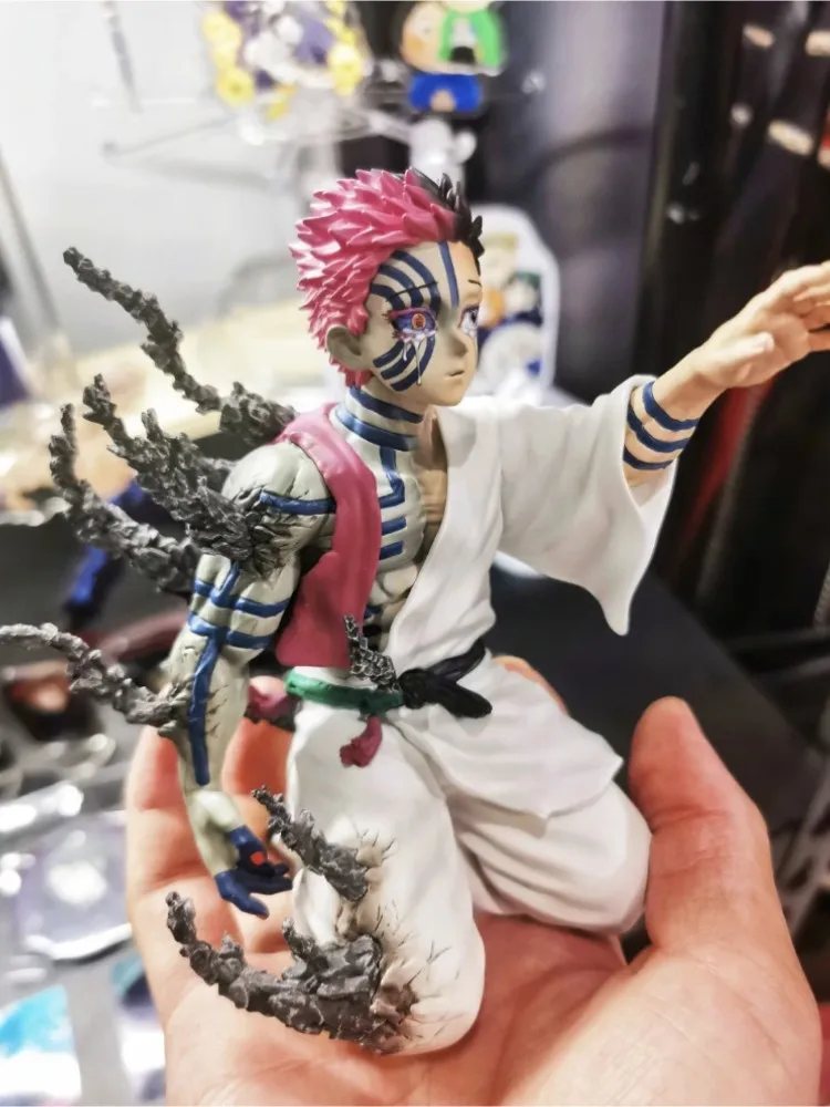 Figura de acción de Akaza del Cazador de demonios para colección - imagen 3