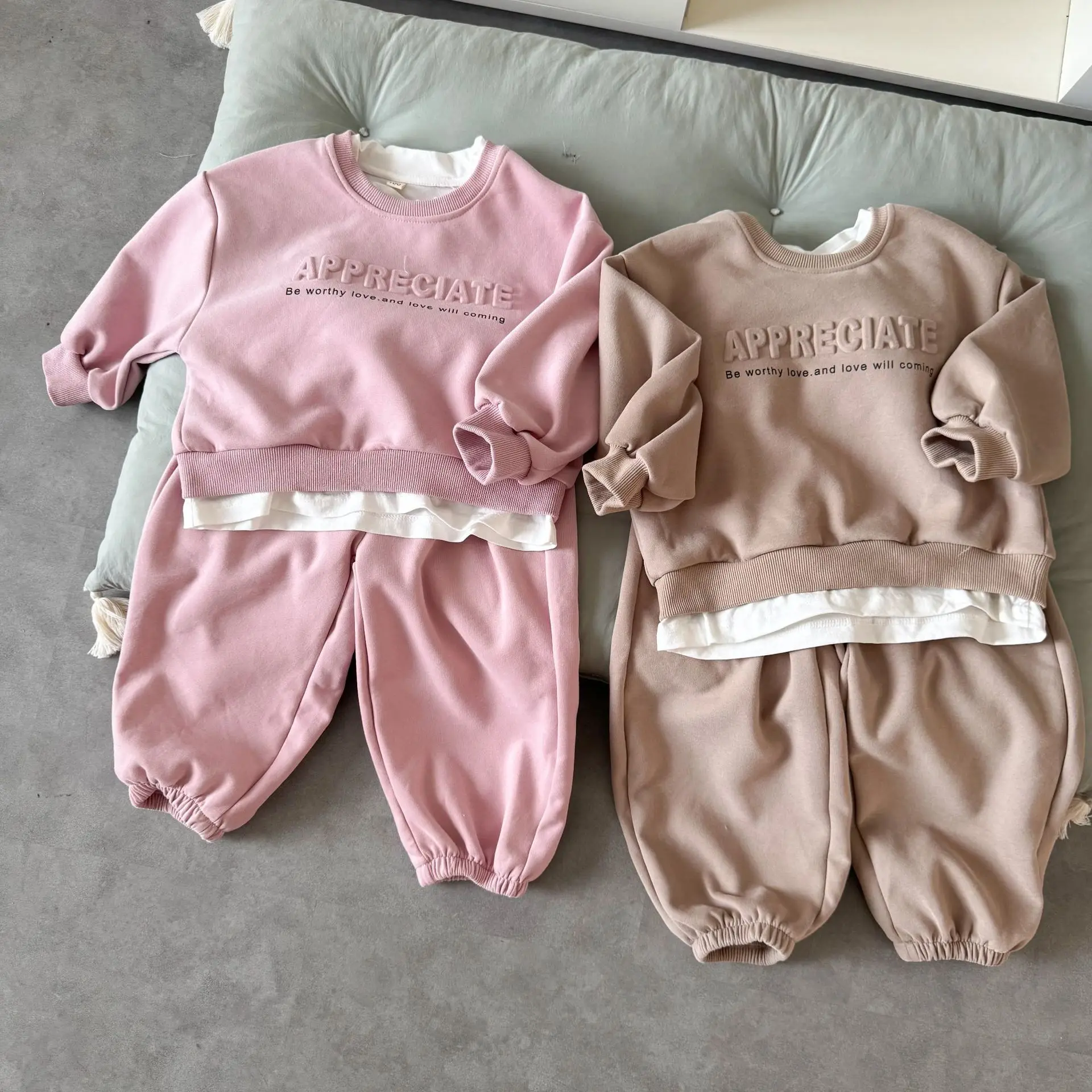 Conjunto de dos piezas
