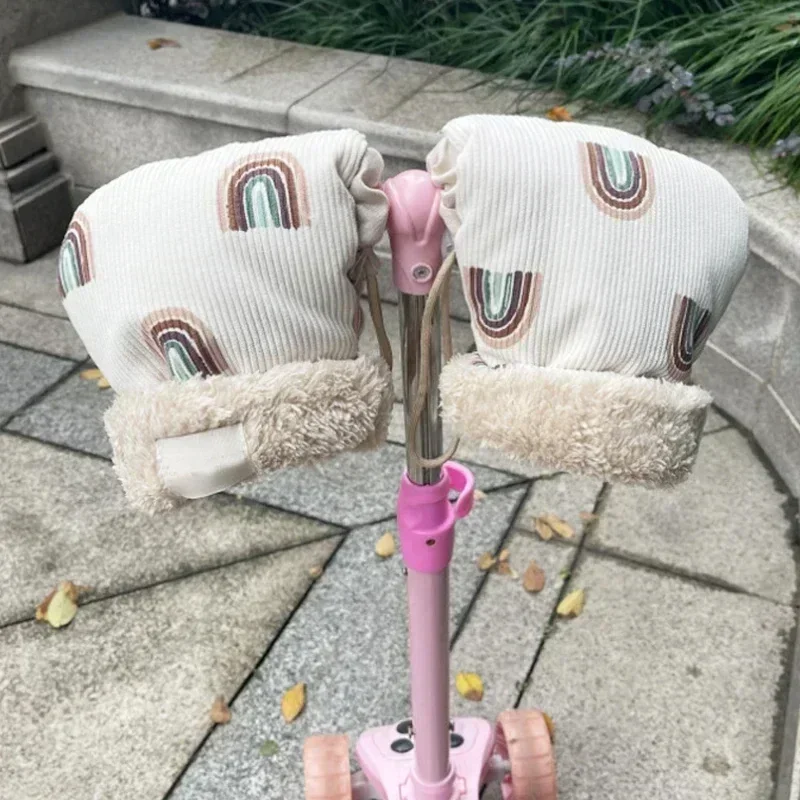 Manoplas para cochecito a prueba de viento con estampado infantil - imagen 5