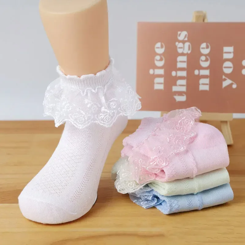 Calcetines niña de algodón con encaje y volantes blancos transpirables - imagen 2