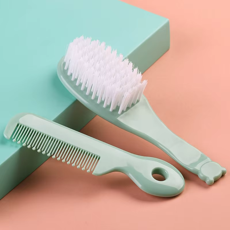 Kit aseo bebé con peine y cepillo de cerdas suaves