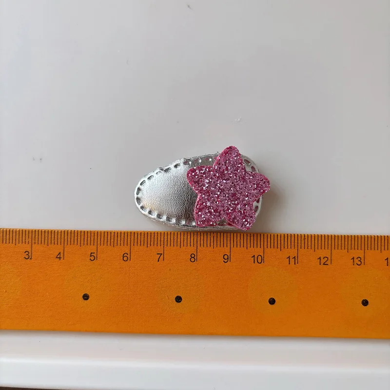 Pinzas para el pelo rosa plateado con estrella, lazo y cuadros - imagen 4