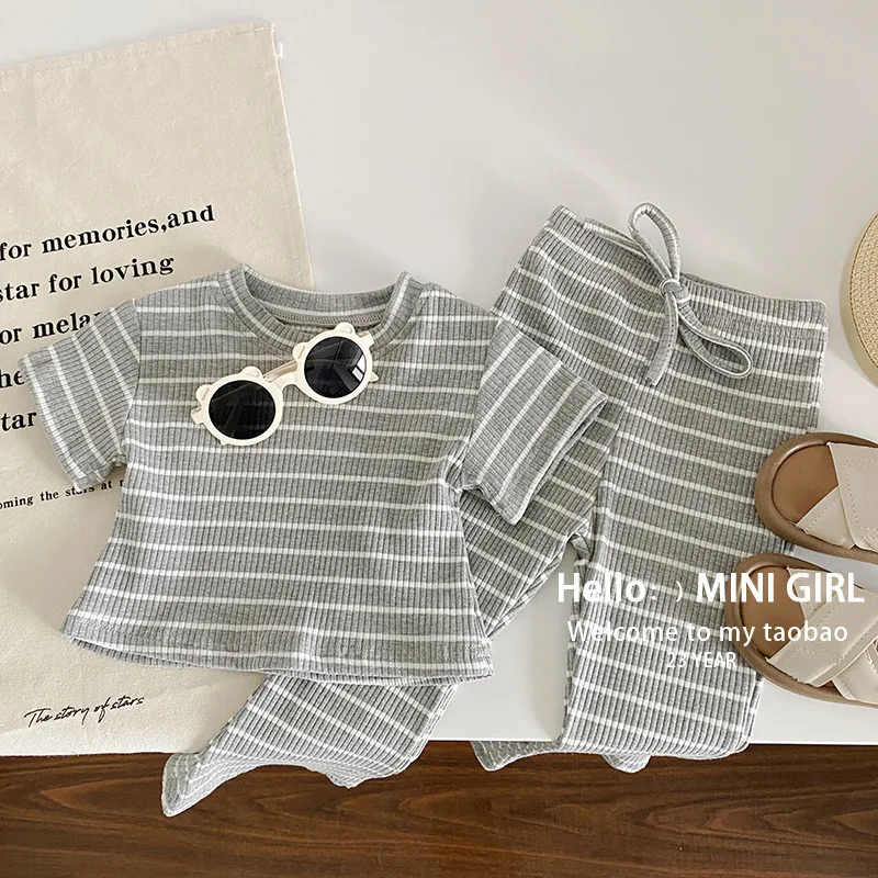 Conjunto de verano para bebés con top a rayas manga corta y pantalón - imagen 5