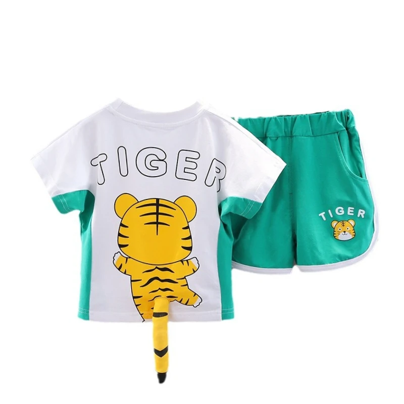 Conjunto veraniego para niña: camiseta y pantalón corto de algodón - imagen 5