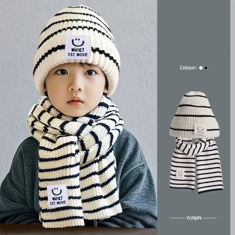 Gorro y bufanda infantil de punto a rayas – Temporada otoño invierno - imagen 3