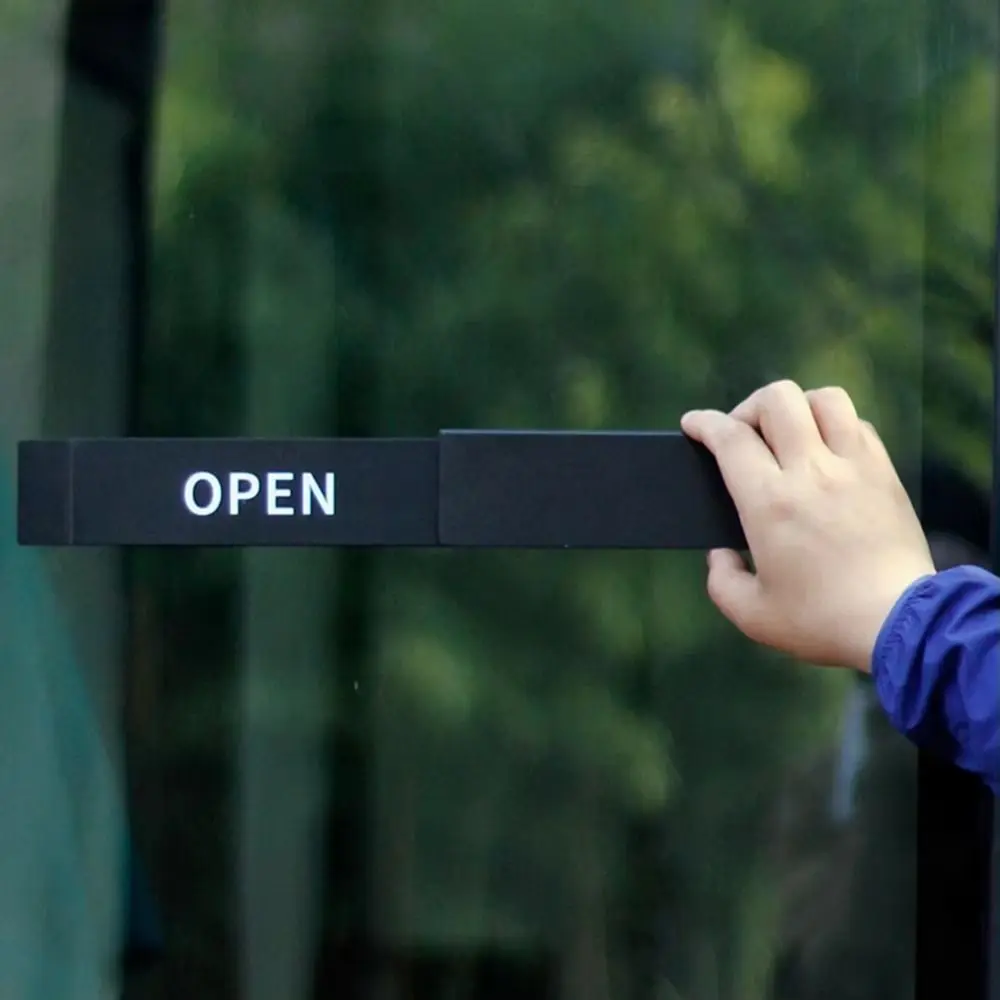 Cartel colgante para puerta con letras resistentes a la decoloración