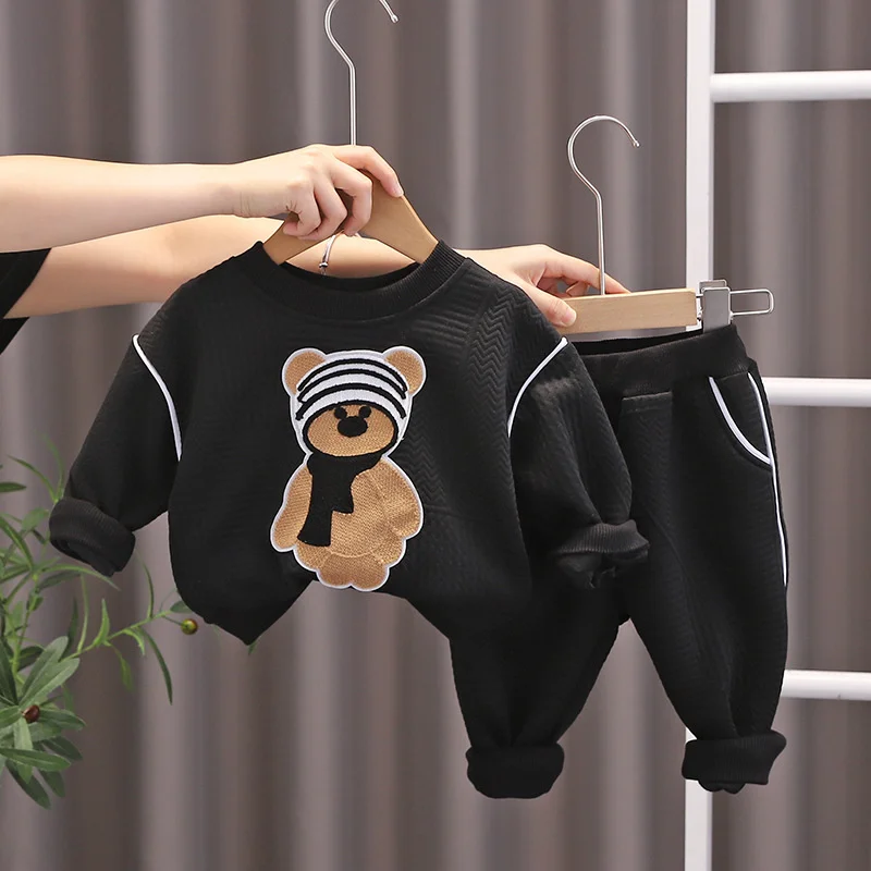 Conjunto bebé otoño: camiseta y pantalón de chándal en algodón