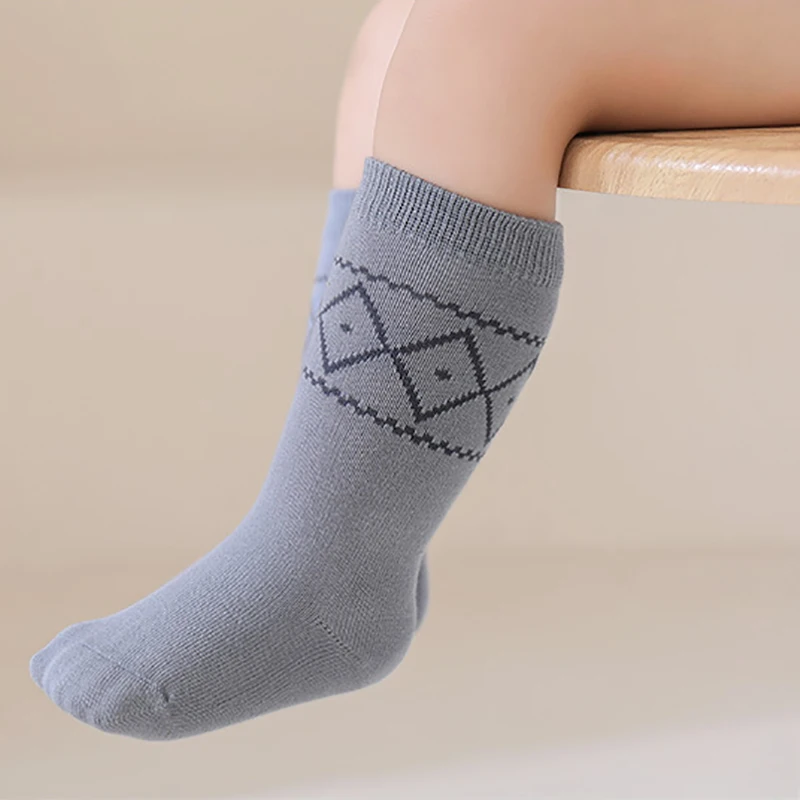 Calcetines largos de recién nacido suaves para otoño - imagen 5