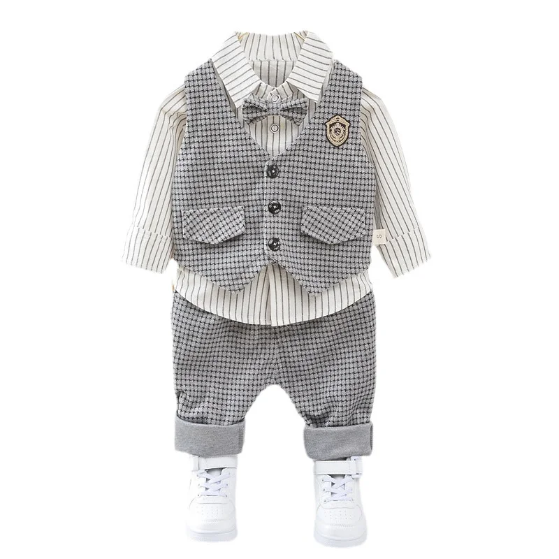 Conjunto chaleco, camisa y pantalón para niño – Temporada primavera