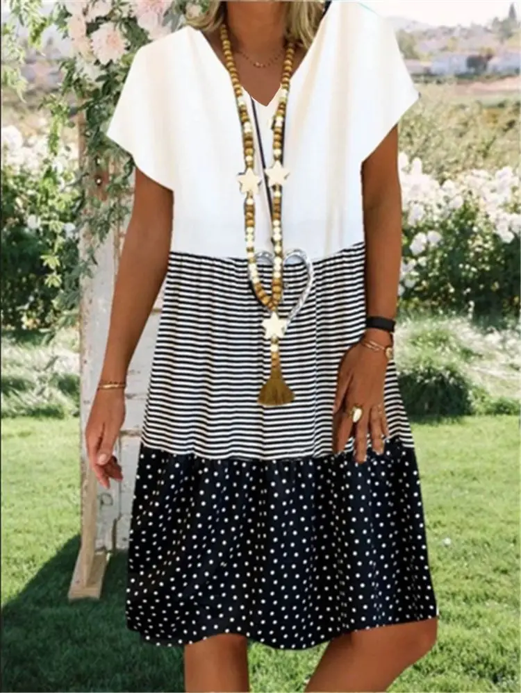 Vista del vestido de lactancia en estilo bata