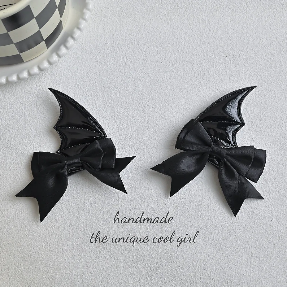 Detalle de las pinzas con estilo Halloween