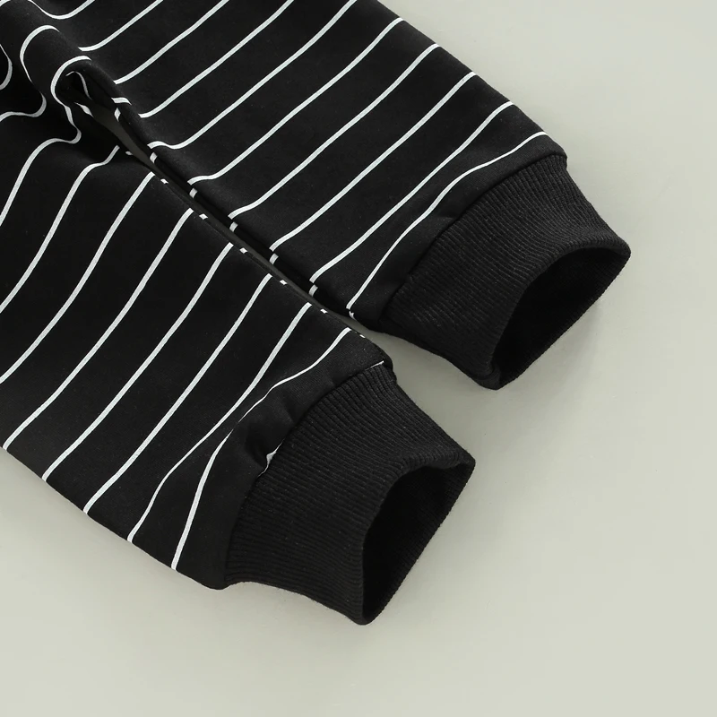 Conjunto infantil de manga larga y pantalón a rayas