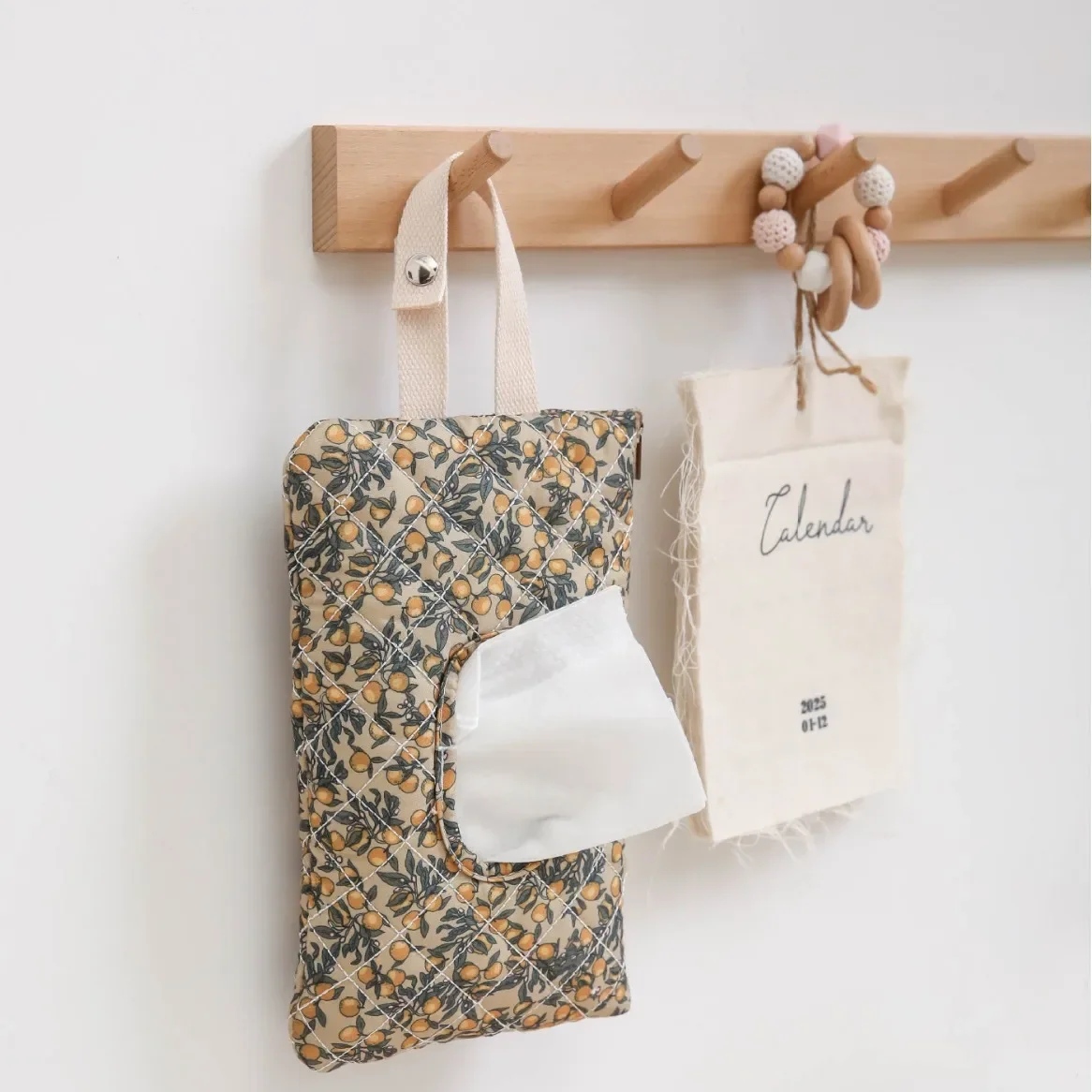 Caja pañuelos bebé floral con estuche toallitas y bolsa cochecito - imagen 3