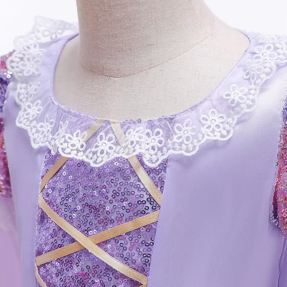 Vestido Rapunzel con lentejuelas detalle
